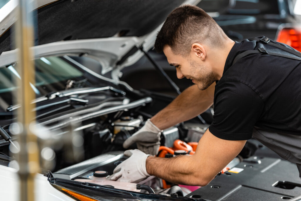 Need an oil change in Roy, Utah